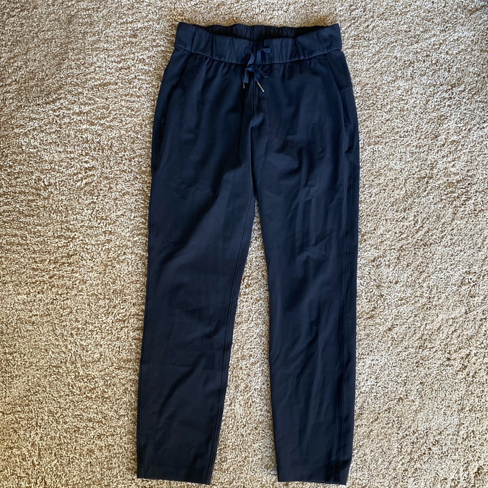 Lululemon On the Fly Pant 28”